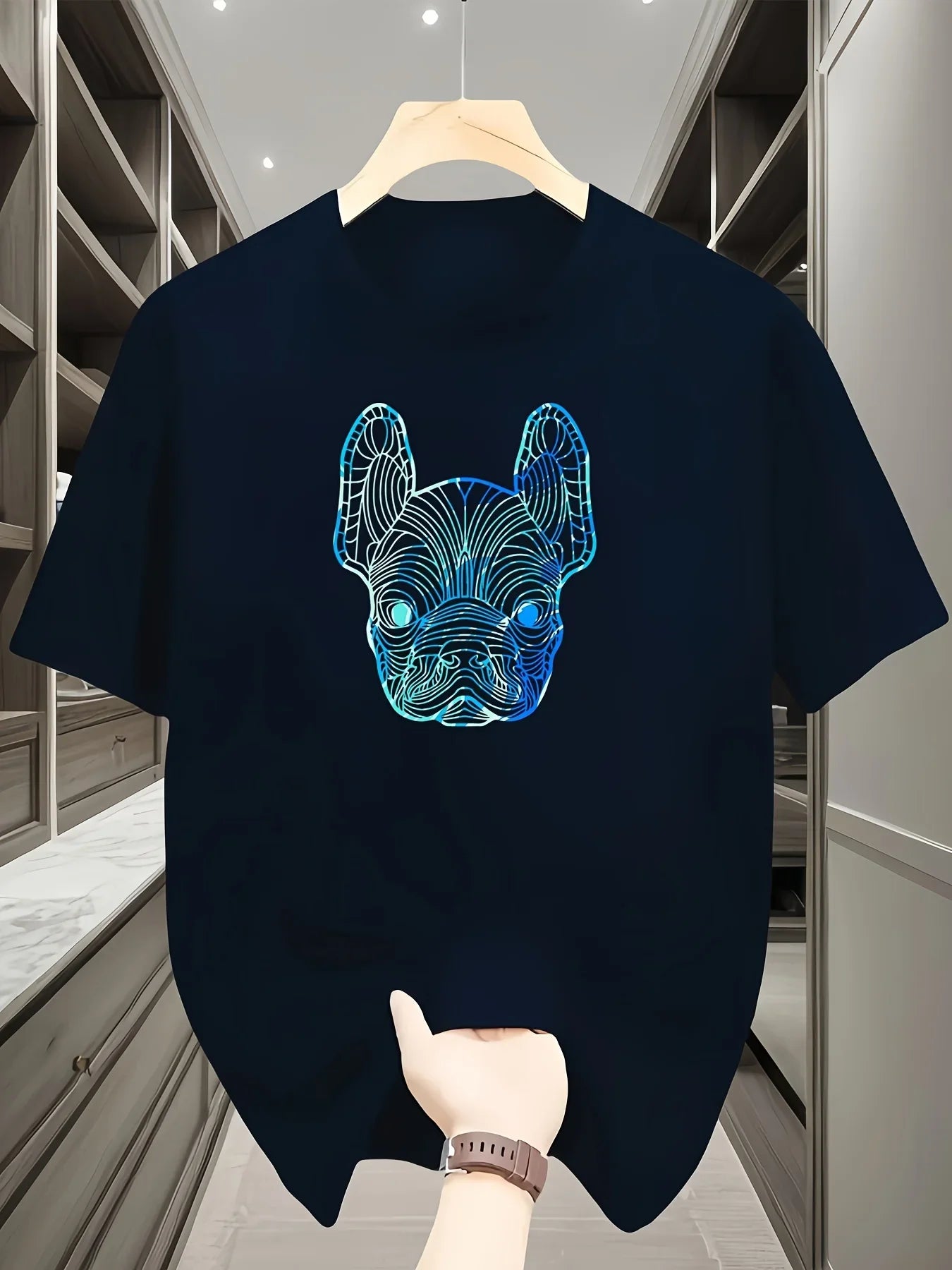 T-Shirt Blanc "Esquisse Royale" — Édition Graphique