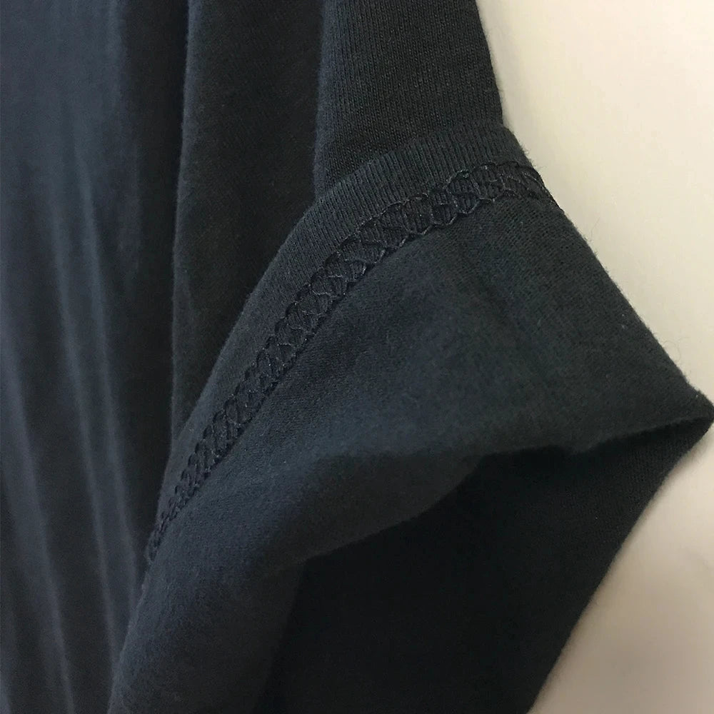 T-Shirt Blanc "Esquisse Royale" — Édition Graphique